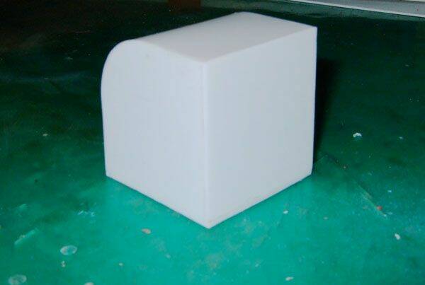 這個因該是魚船的通風口吧??