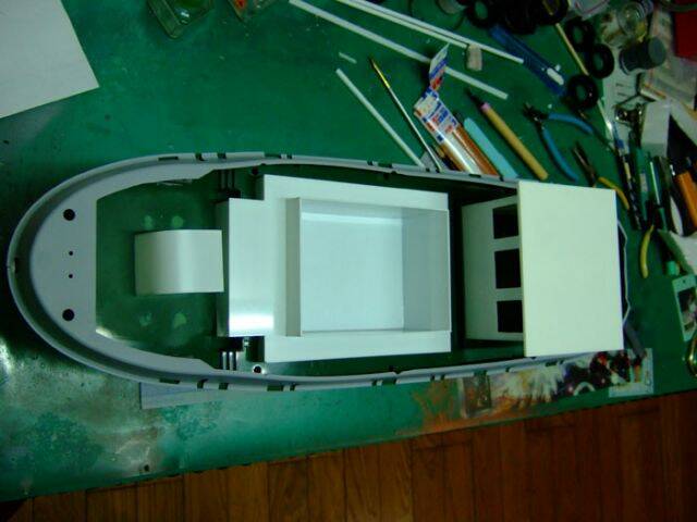 水槽箱的假組合 2