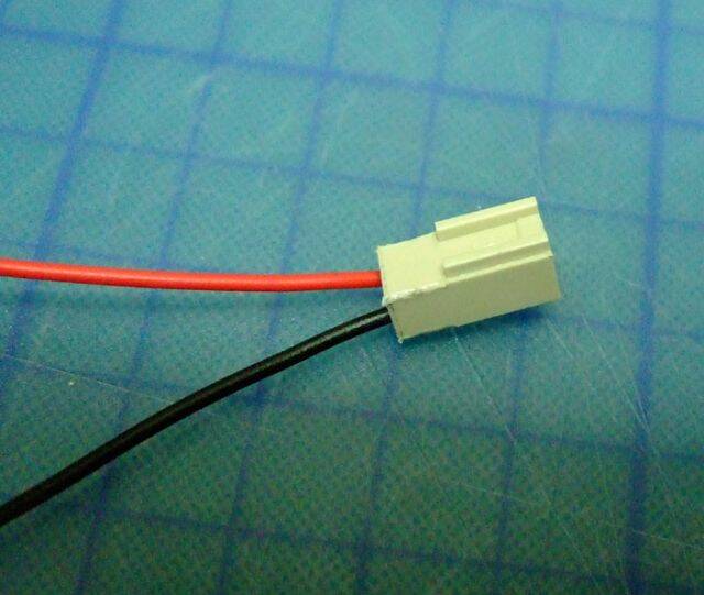 將母插頭接上電源線