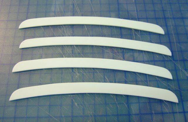 切割完成的穩定鰭-先做2艘船的份