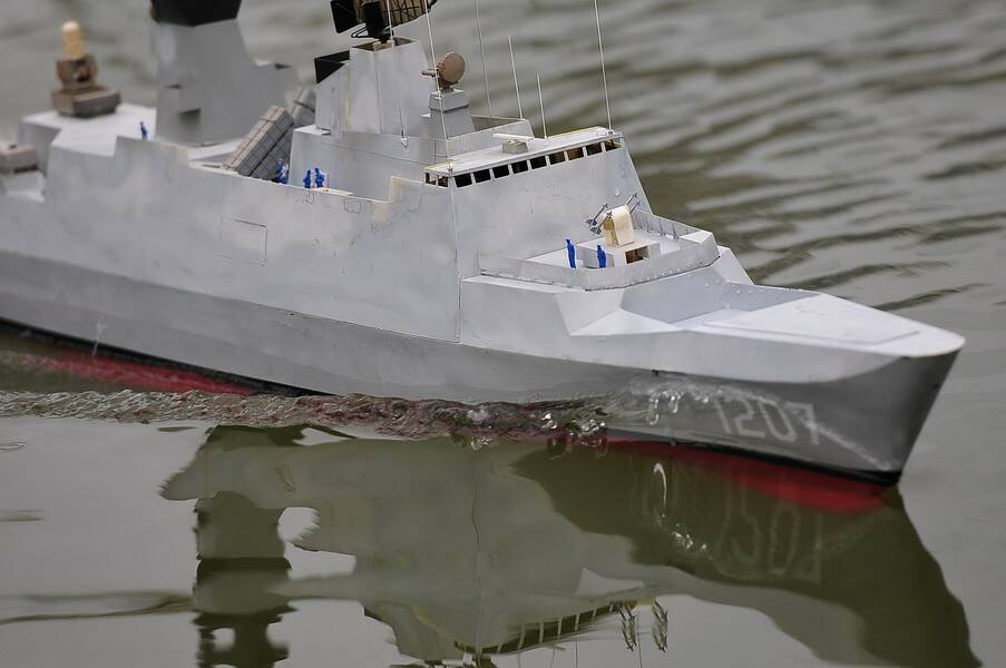 阿兵哥我沒興趣偷拍你