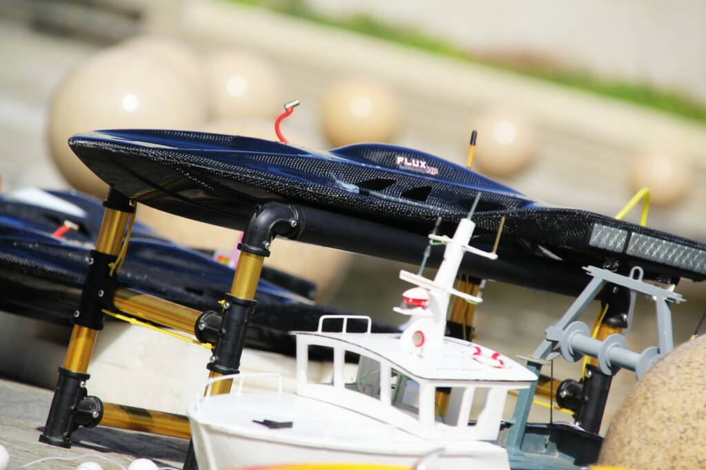 這台貼了很多磁磚的應該是老柯的