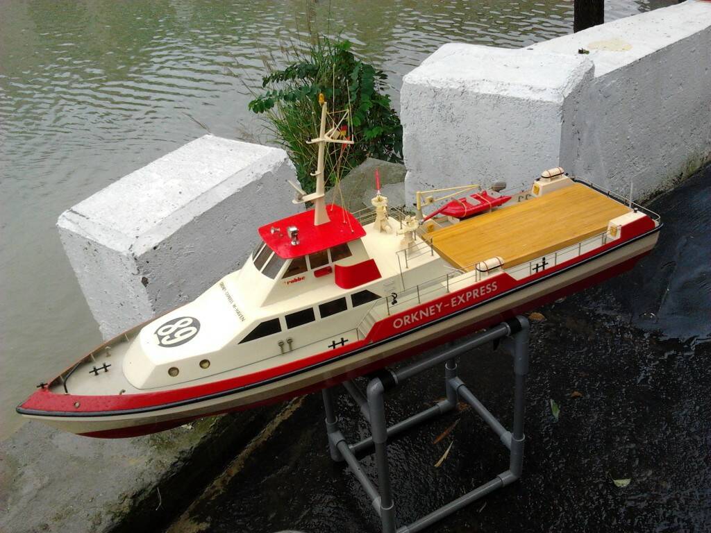 2013-12-14 13.32.59.jpg