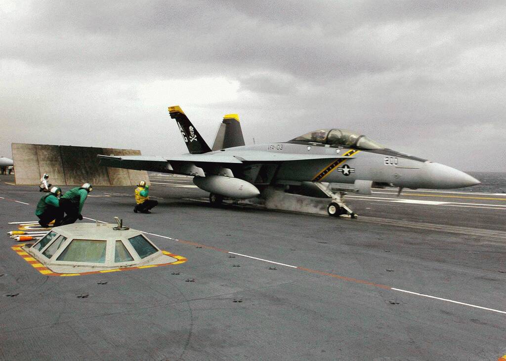 “海盜旗”中隊 F/A-18F“超級大黃蜂”