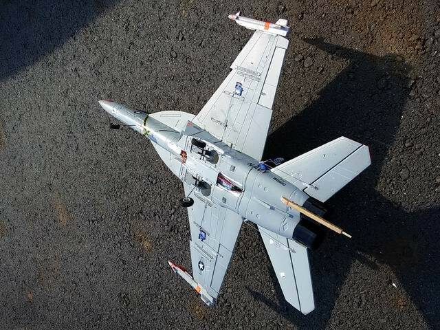 F-18d.jpg
