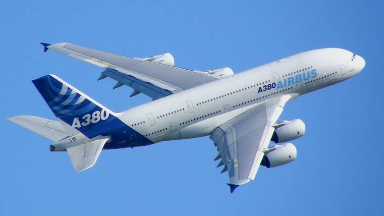 空中巴士 A380  最大起飛重量達到560噸