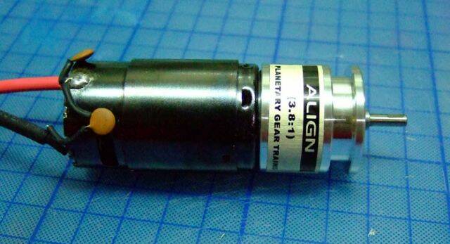 將馬達及3.8:1 減速組組合