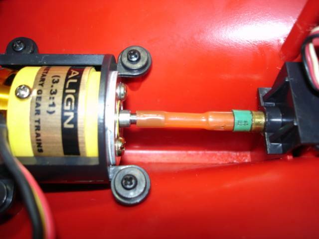 軸心用4MM銅棒.傳動組用氣壓管當萬向用.