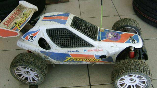 今天剛跑完 明天玩完在洗 ^^