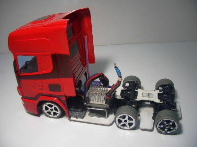TADK truck 04.JPG