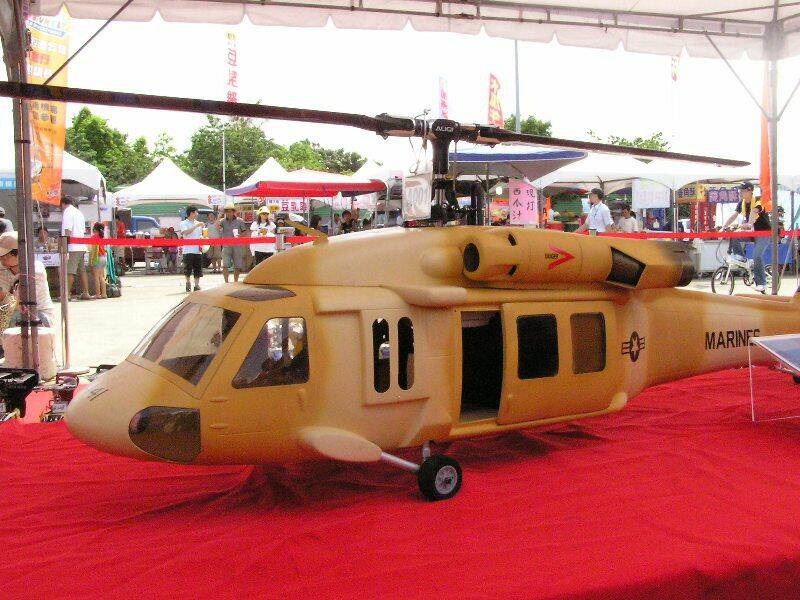 UH-60 黑鷹直升機-1.JPG