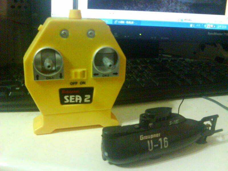 遙控器與潛水艇]