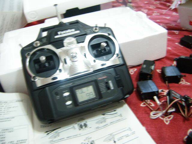 第一隻比較像樣的搖控