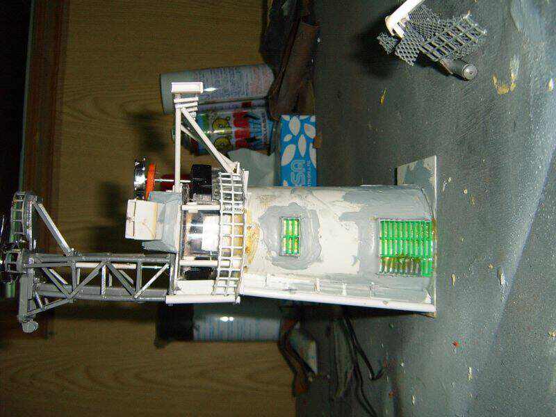 全新雷達架完成