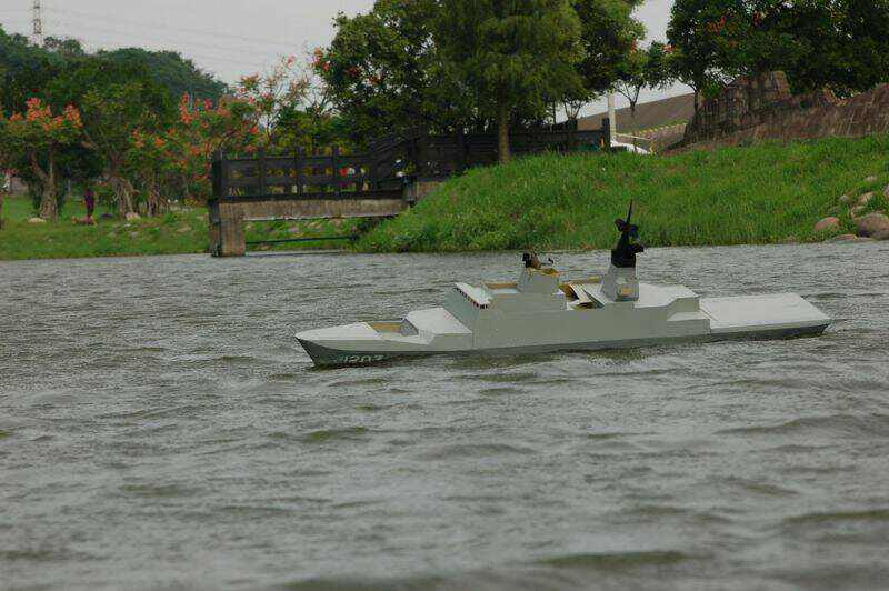 這樣航行浪再打上來就更棒了