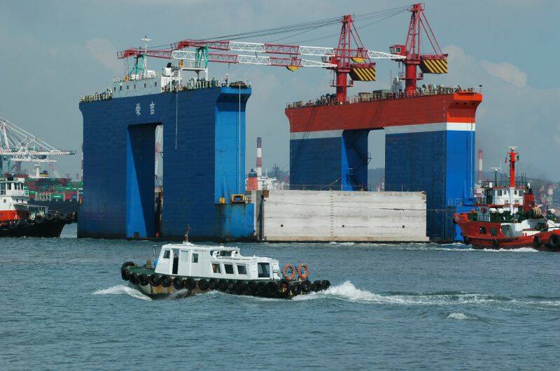 54.這種船也沒有看過