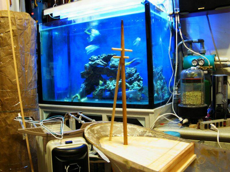 煮麵的大筷子做成桅桿