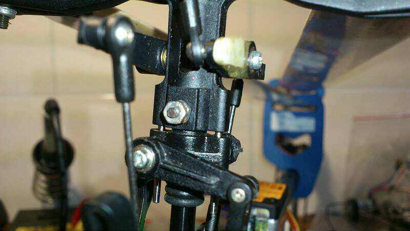 改 FL   斷短邊的上擺臂 切齊，另一切薄(移至下邊)