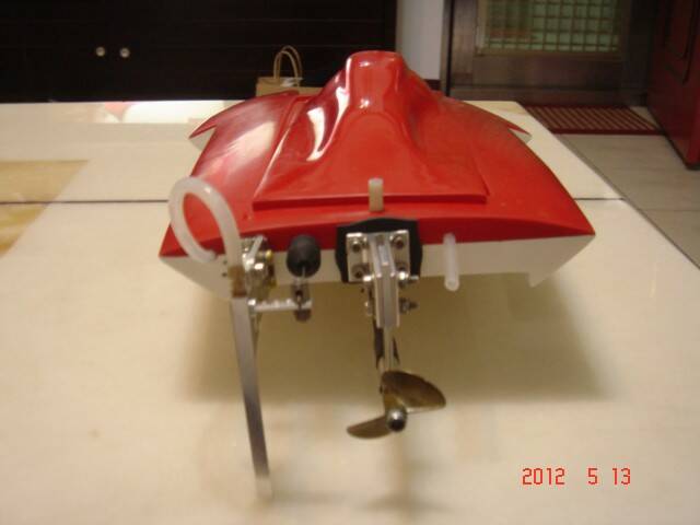 怎样自制遥控电动船 自制遥控船需什么材料