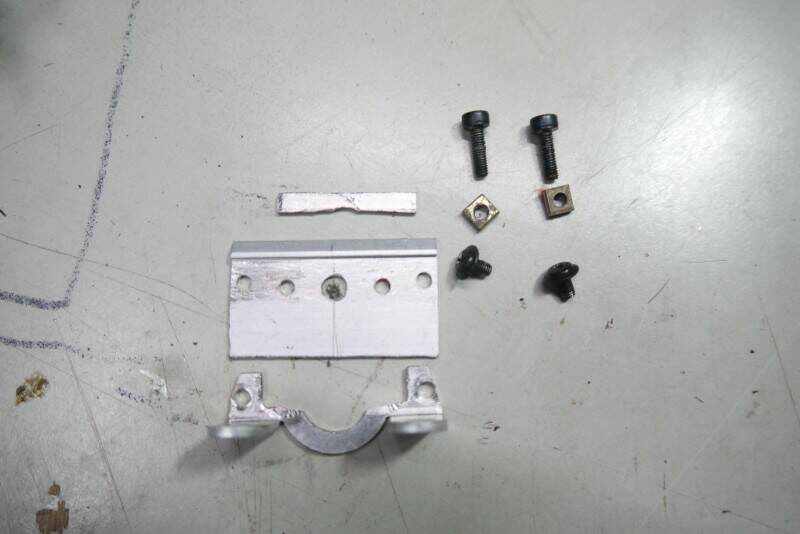 螺絲孔要算準喔.長度要跟原馬達一樣