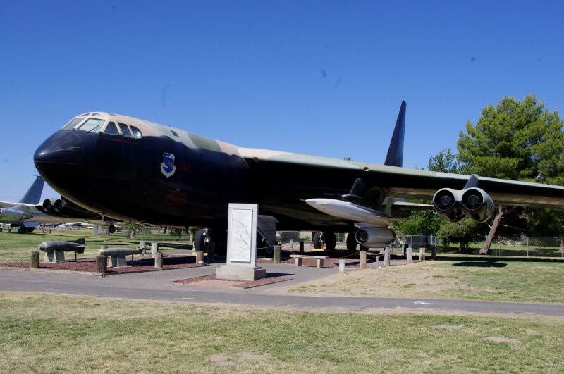 B-52A2.JPG