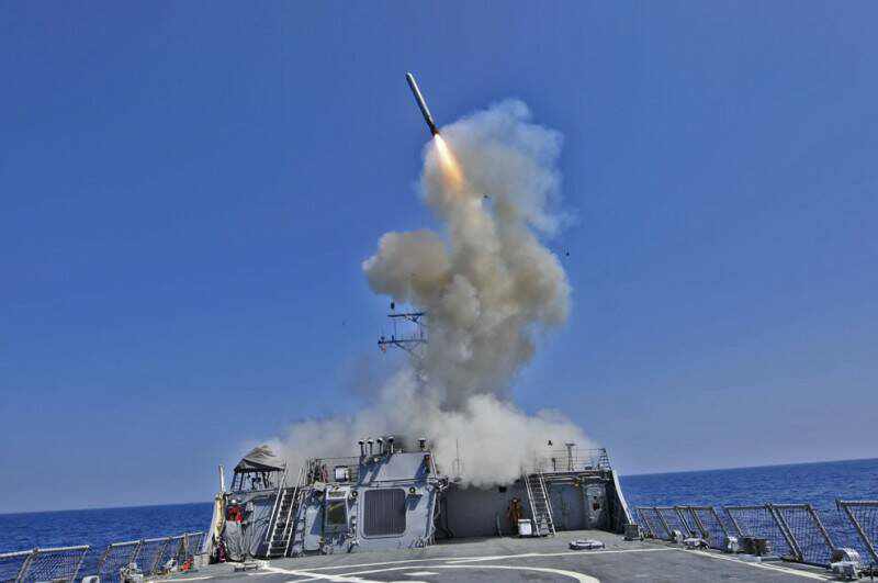 guided-missile-destroyer-USS-Barry-DDG-52-launches-a-Tomahawk-cruise-missile.jpg