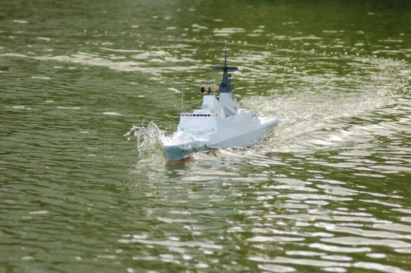 裕隆池很難有這種破浪的FU