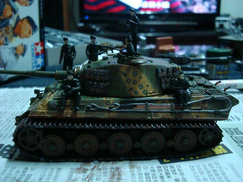 以前是裝甲兵~現在報效海軍囉~