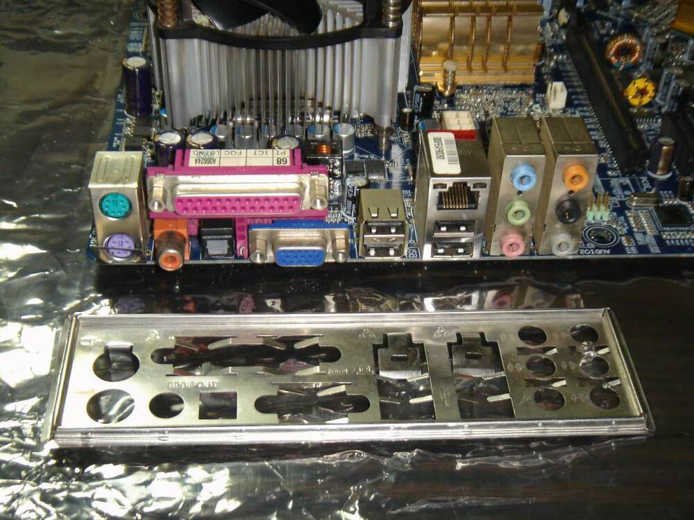 主板上的RAM主要是干什么用的