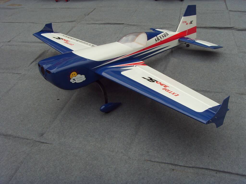 Extra330sc 50cc2.jpg