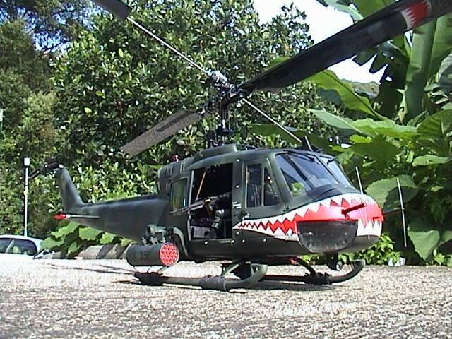 UH-1b-10.jpg