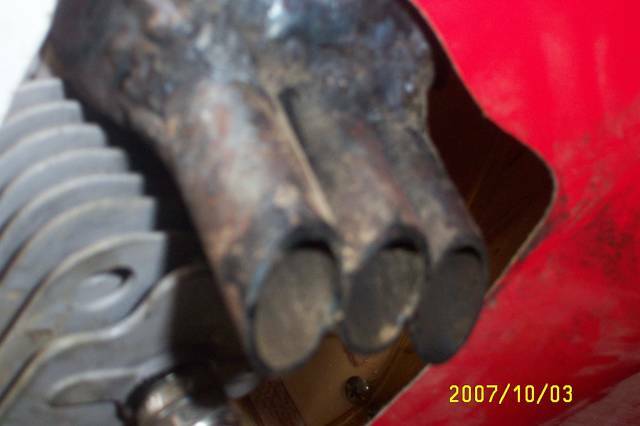 窮人改的消音器  真的很醜