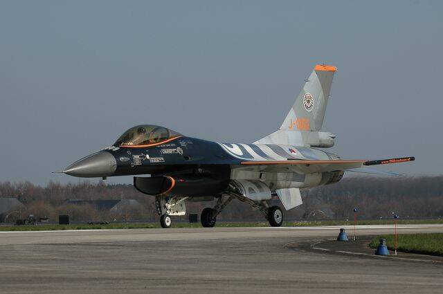 荷蘭皇家空軍的DEMO機J - 055