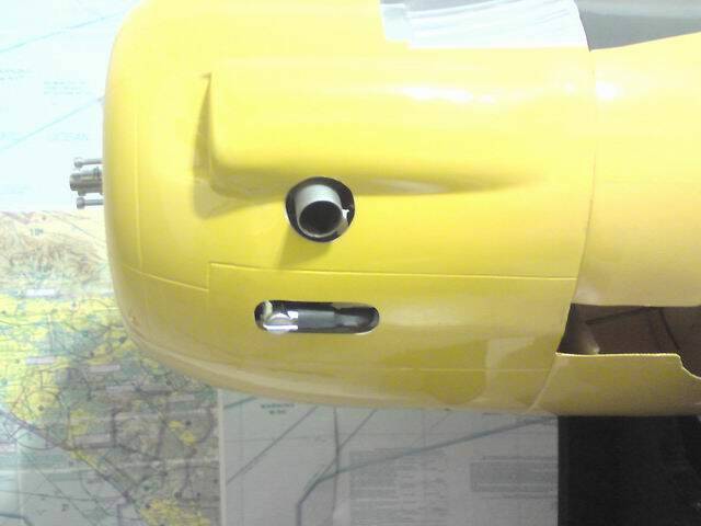 該不該變態一點用黃色ㄉ熱縮套管包火星塞頭跟排氣管?