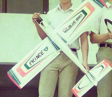 青鳥的珍珠版王子號,是在林森路的三山模型用800元買到的